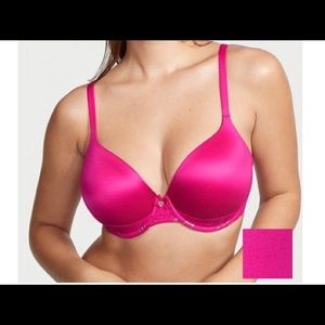 Victoria’s Secret NWT Bra 40DDD